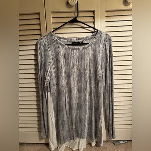 Apt. 9 white and grey blouse